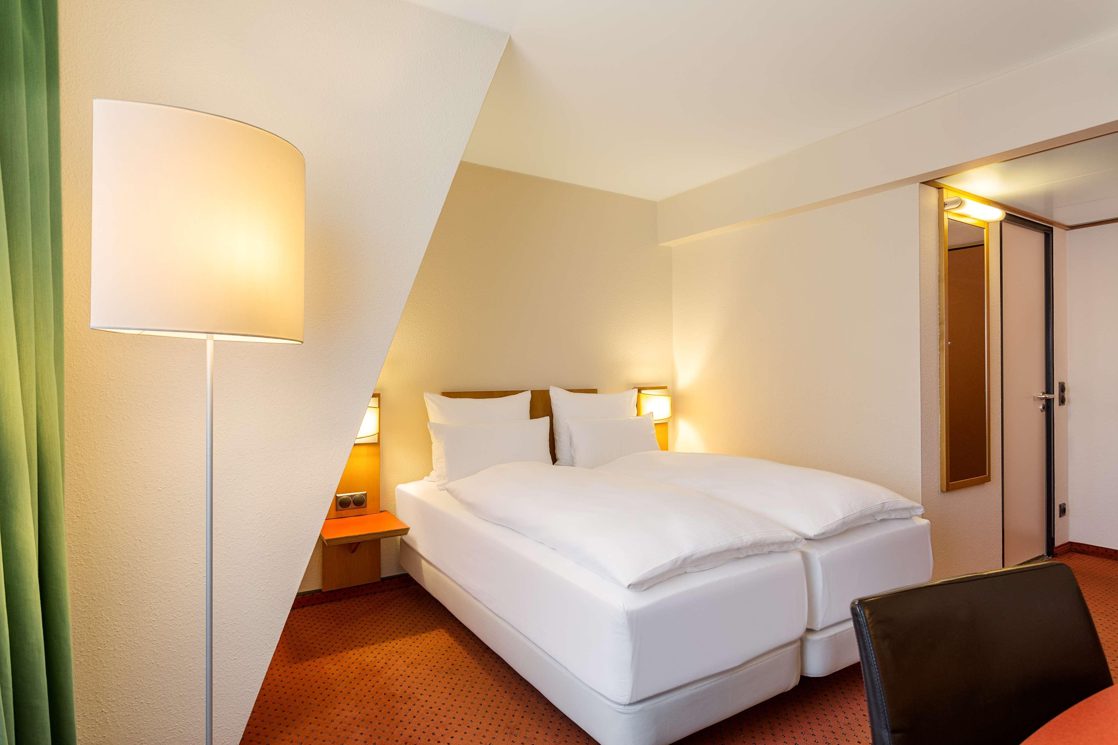 Hotel Nh Ost Berlim